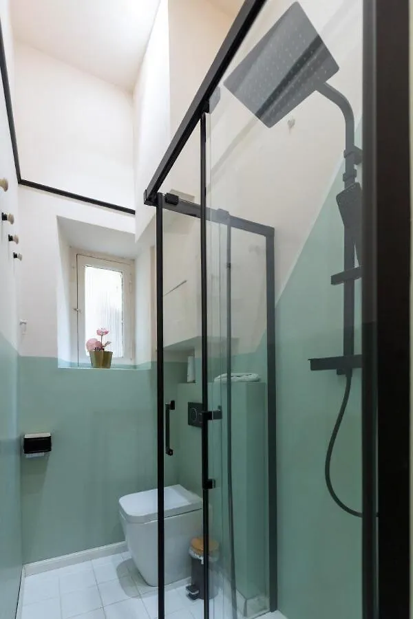 The 38 Home Exclusive - Homkeey Apartments Roma 0*,  Italia